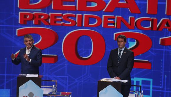 Los candidatos del Partido Morado y de Perú Patria Seguro participaron del debate presidencial del JNE. (Foto: hugo perez / @photo.gec )