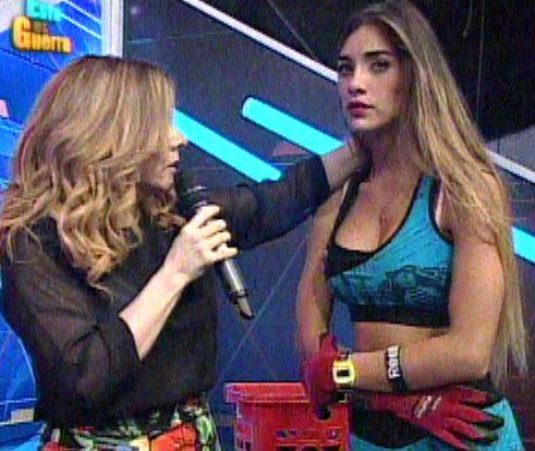 Critican a Johanna San Miguel por hacer llorar a Korina Rivadeneira (VIDEO)
