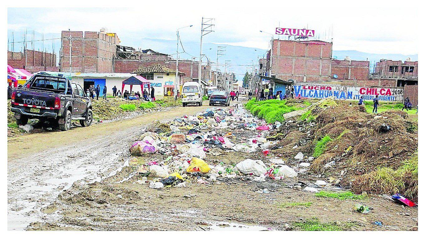 Huancayo amanece con más de 500 toneladas de basura tras fiestas de Año Nuevo