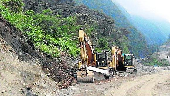 Gobierno regional estima que II tramo de carretera Sina - Yanahuaya se concluirá este año 