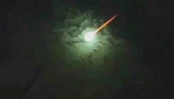 ​Meteorito atraviesa cielo de México y estalla en Puebla (VÍDEO)