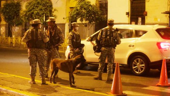 Detienen a 139 personas en Lima por incumplir toque de queda decretado en pleno estado de Emergencia | GEC | TROME