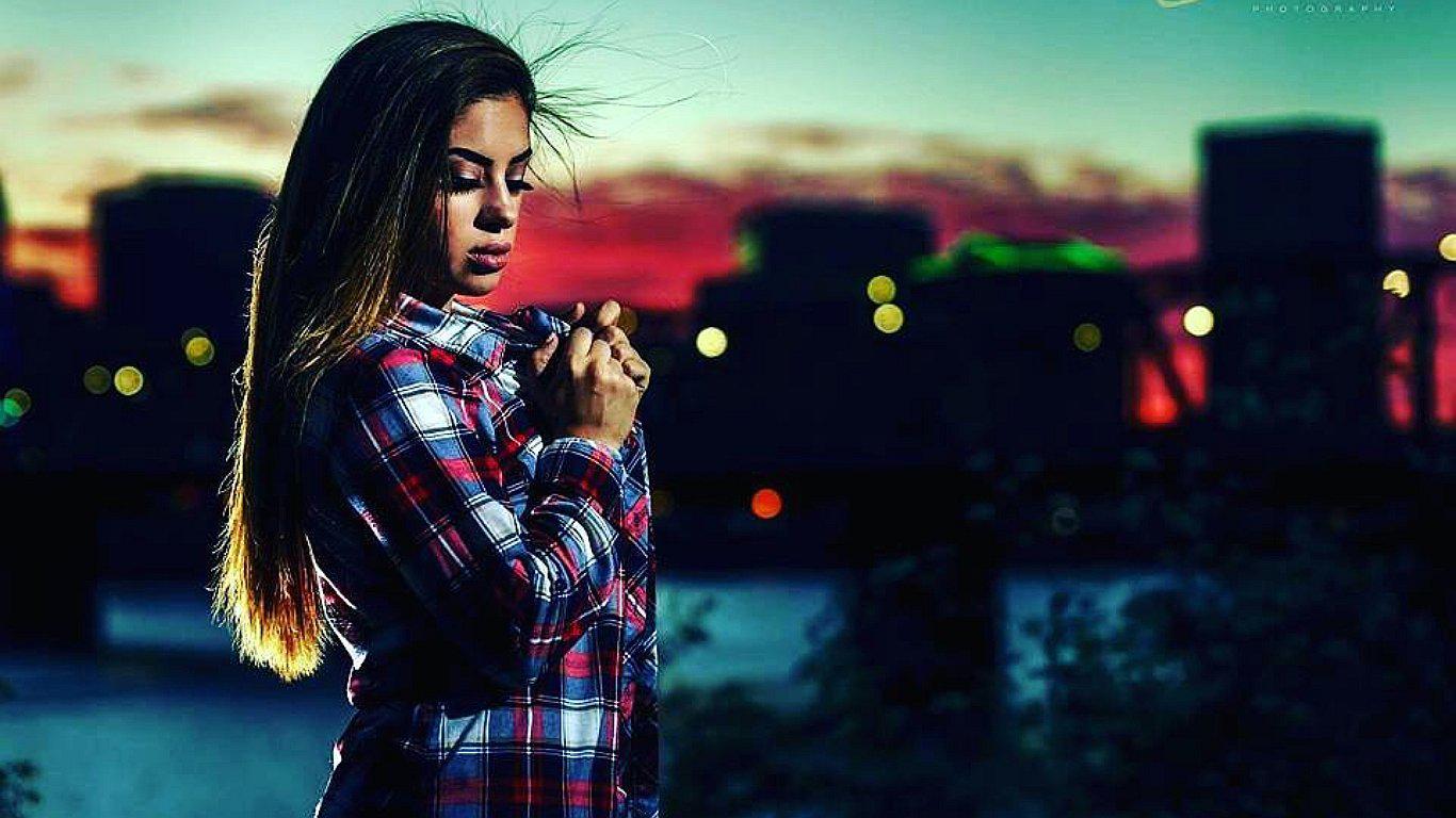 Descuartizan a modelo y reparten su cuerpo en dos maletas