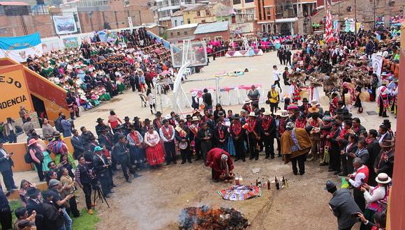 Mística de la ofrenda a la pachamama se estaría tergiversando en Puno