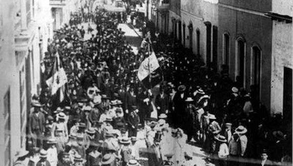 Tacna: hallan libro con pormenores de primera procesión de la bandera