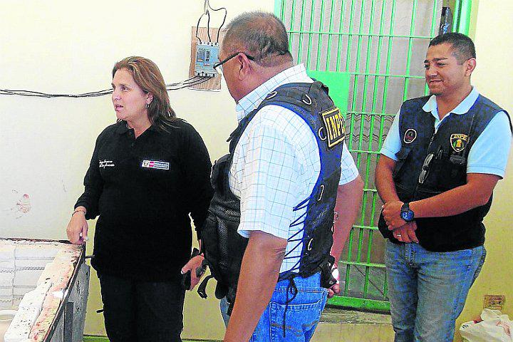 Ministra de Justicia inspecciona penal de Ica