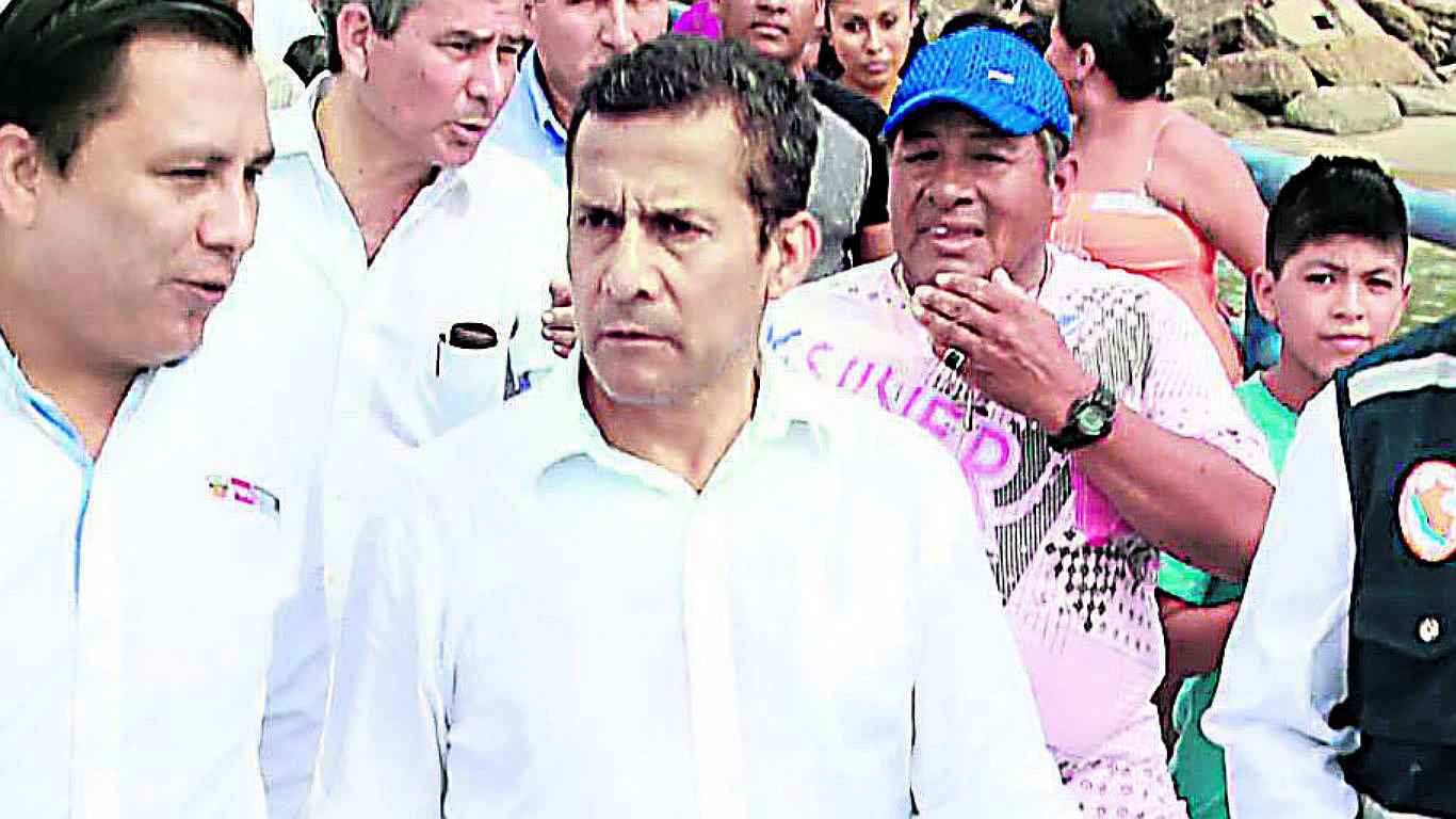 Fujimorismo busca retirar privilegios a Humala y su familia