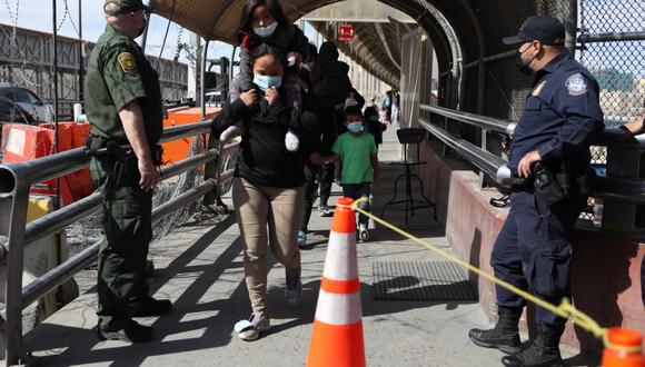 En los siete meses que van del presente año fiscal, que empieza en octubre, Estados Unidos ha deportado a unas 37.000 personas. De seguir a este ritmo sería la primera vez que baja de 100.000 en un solo año. (Foto: HERIKA MARTINEZ / AFP)