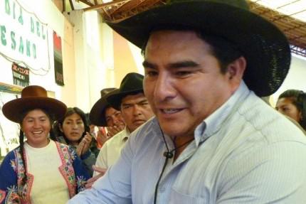 Cusco: Alcalde de San Pablo y esposa mueren en accidente de tránsito