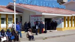 Médico se niega a atender emergencia a paciente en Azángaro