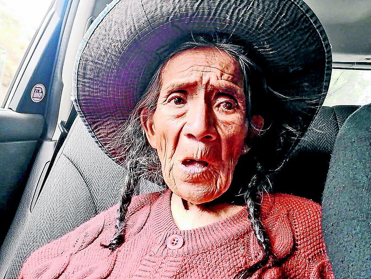 ​Anciana maltratada por familiares es llevada al albergue de Coto Coto