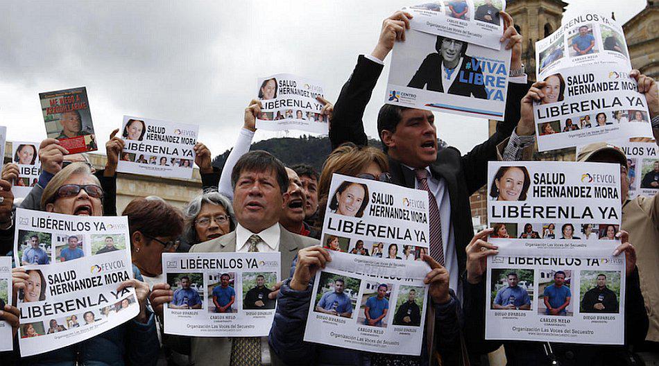 Colombia: ELN es "responsable" de desaparición de tres periodistas