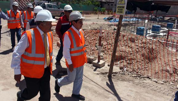 Rodríguez pide a ministro S/ 56 millones para continuar construcción de hospital