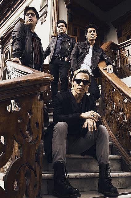 Pelo Madueño se une al concierto de Libido