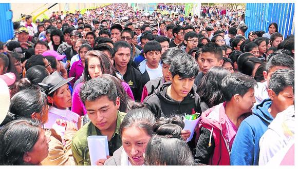​Superan cantidad de postulantes a Universidad Nacional del Centro del Perú