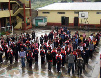 Puno: Obligarán a usar sombrero para evitar radiación solar