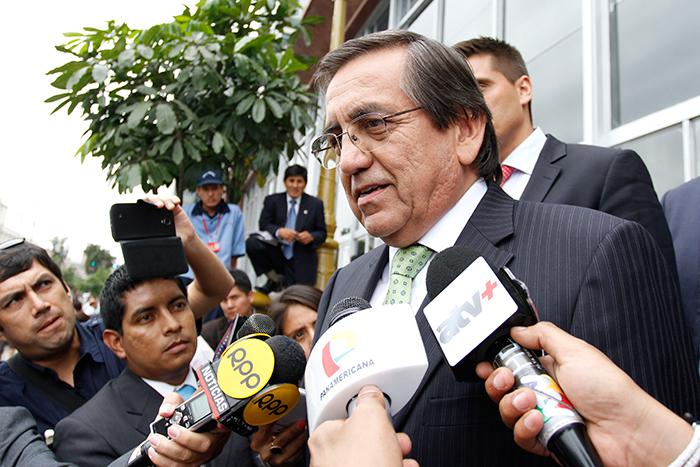 Reglaje a opositores: Jorge del Castillo acudió a la fiscalía