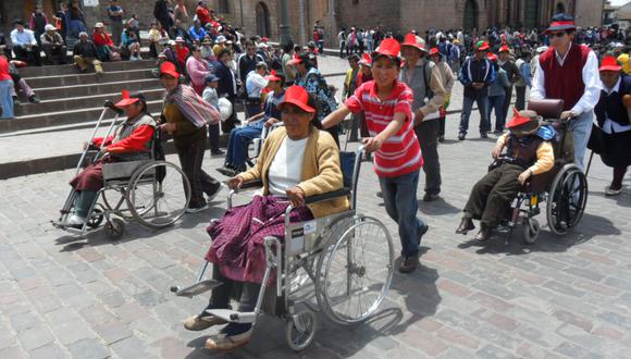Cusco: personas con discapacidad marcharán de luto por sus derechos