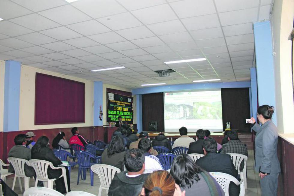 Huancavelica "jalado" en manejo de residuos sólidos 