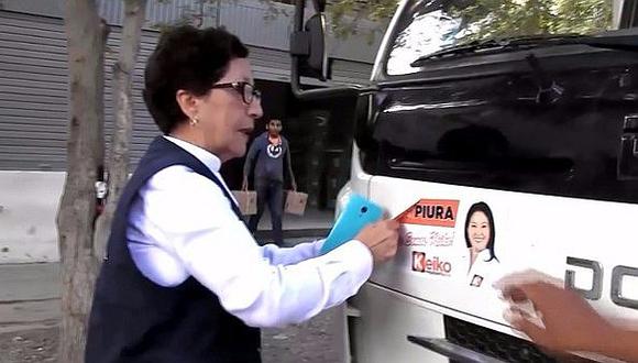 Vehículo que transportaba material electoral lucía propaganda a favor de Keiko Fujimori