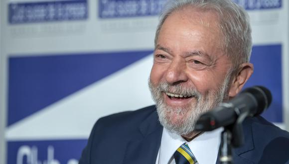 Este mismo jueves, antes de la sesión, Lula declaró a una radio local que estaba “muy tranquilo” y “confiado” en que el Supremo le daría respaldo a la decisión de Fachin, que anuló las penas dictadas en su contra. (Foto: EFE/EPA/MARTIAL TREZZINI)