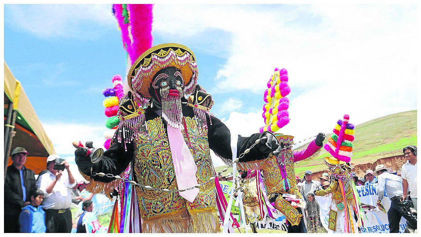​Devoción de negritos en festividad a Virgen Asunción de María en Matahuasi 