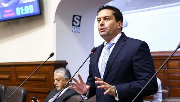 Miguel Torres llama "inmoral" a PPK por culpar a Sepúlveda para "salvarse"
