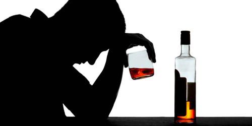 Identifican molécula que protege el cerebro del abuso de alcohol