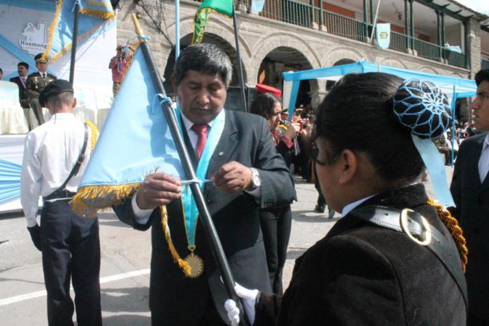 Apoteósico desfile por los 474 años de Huamanga (FOTOS)
