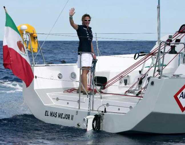 Mexicana cancela en Perú su travesía en velero alrededor de América Latina