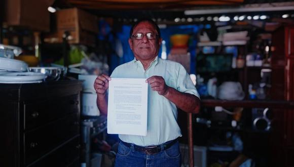 Chinchano denuncia a gobernador Gallegos y consejeros por el carnet de vacunación.