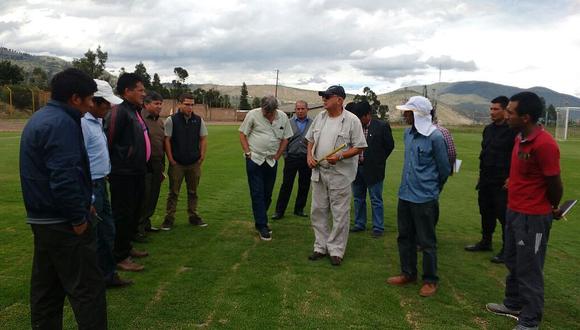 Comisión de Estadios de la FPF visitó recinto de Huanta