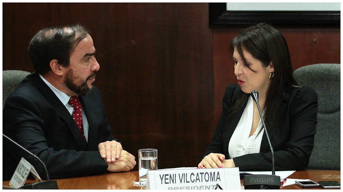 Yeni Vilcatoma a un paso de integrar bancada de Acción Popular (VIDEO)