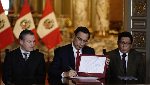 Presidente Martín Vizcarra promulgó leyes de reforma política (FOTOS y VIDEO)