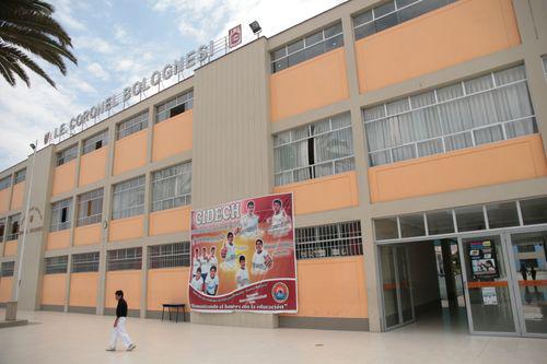 OCI del Ministerio de Educación inspecciona colegio Coronel Bolognesi