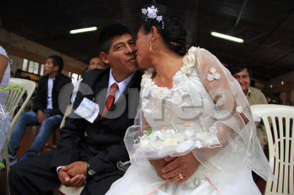 Presos hacen realidad sus historias de amor y se casan en la cárcel (Fotos)