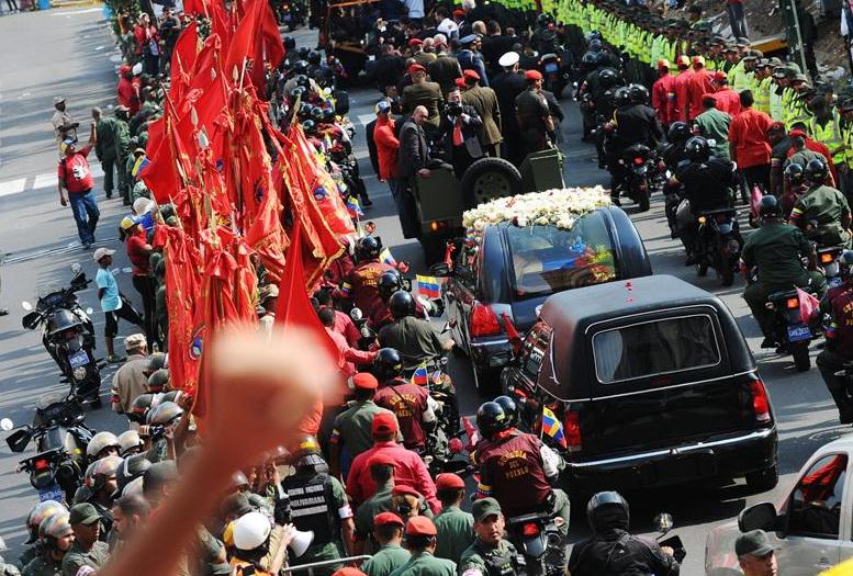 Cuartel de la Montaña ya guarda restos de Chávez