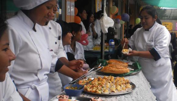 Liga contra el cáncer realiza festival del sabor en Tacna