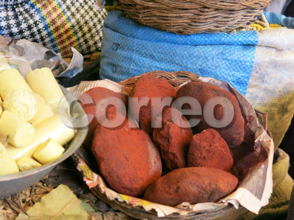 Decomisan toneladas de medicina natural  "bamba" (FOTOS)