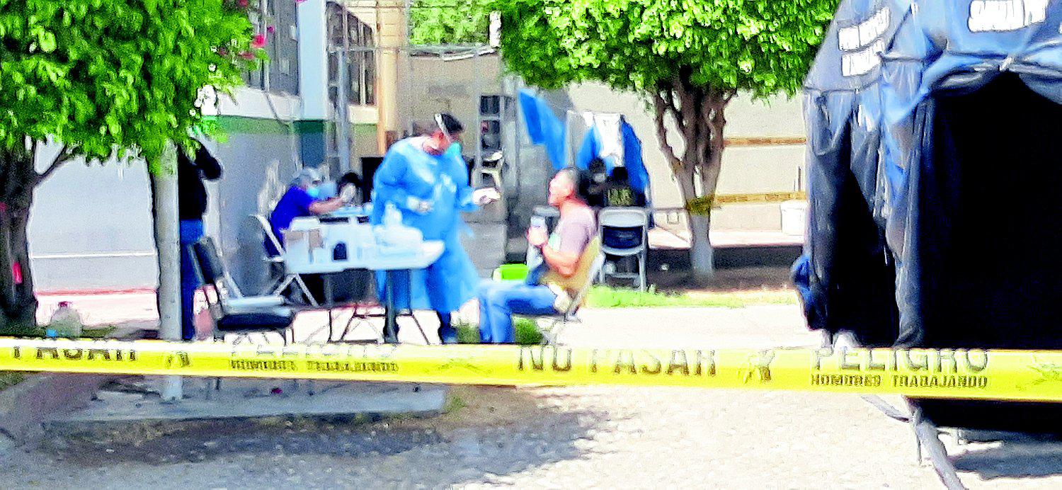 Policías con síntomas de virus no serán cambiados