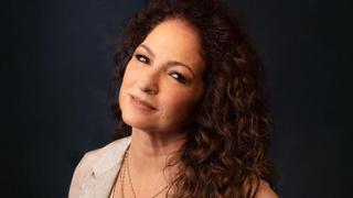 Gloria Estefan confesó que un familiar abusó de ella cuando tenía 9 años