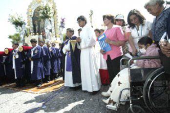 "Señor protégenos
 y acompáñanos"