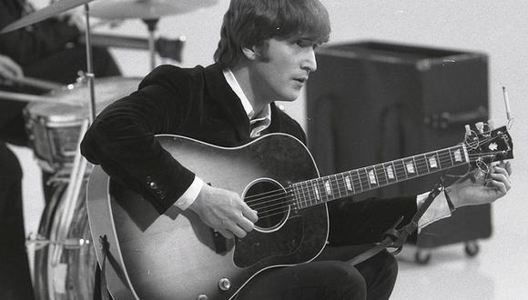 ​Subastan guitarra de John Lennon por 2,4 millones de dólares