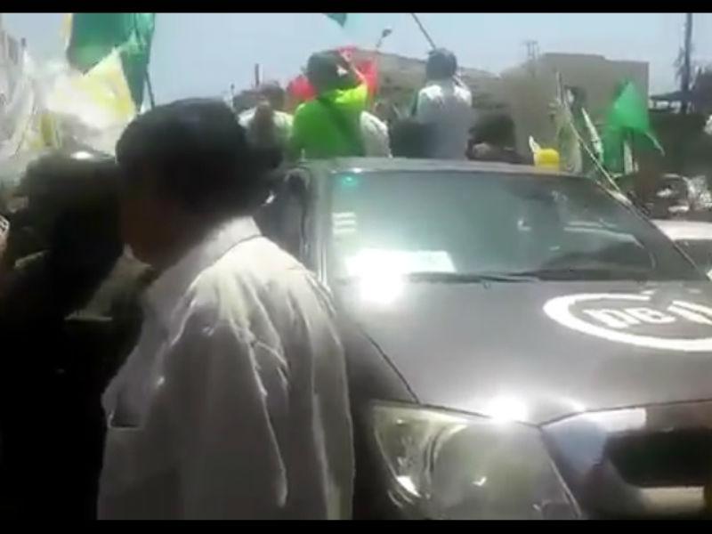 Alejandro Toledo hizo campaña a bordo de una camioneta del canal del Estado