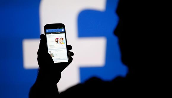 Depresión Facebook: Personas solitarias comparten más información personal