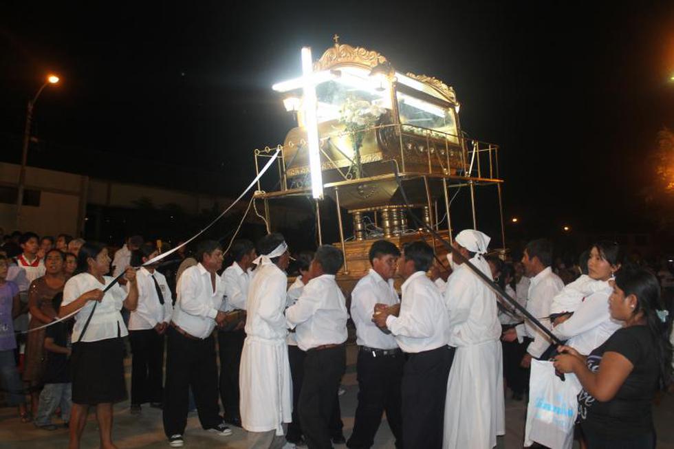 La Arena celebra con fervor y religiosidad su Semana Santa   