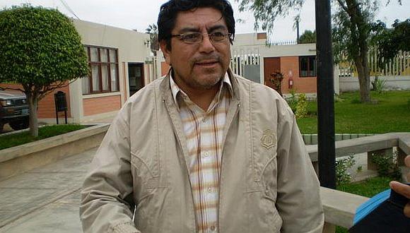 Cabrejos Requejo ha afrontado procesos judiciales por presuntos delitos de peculado y falsificación.
