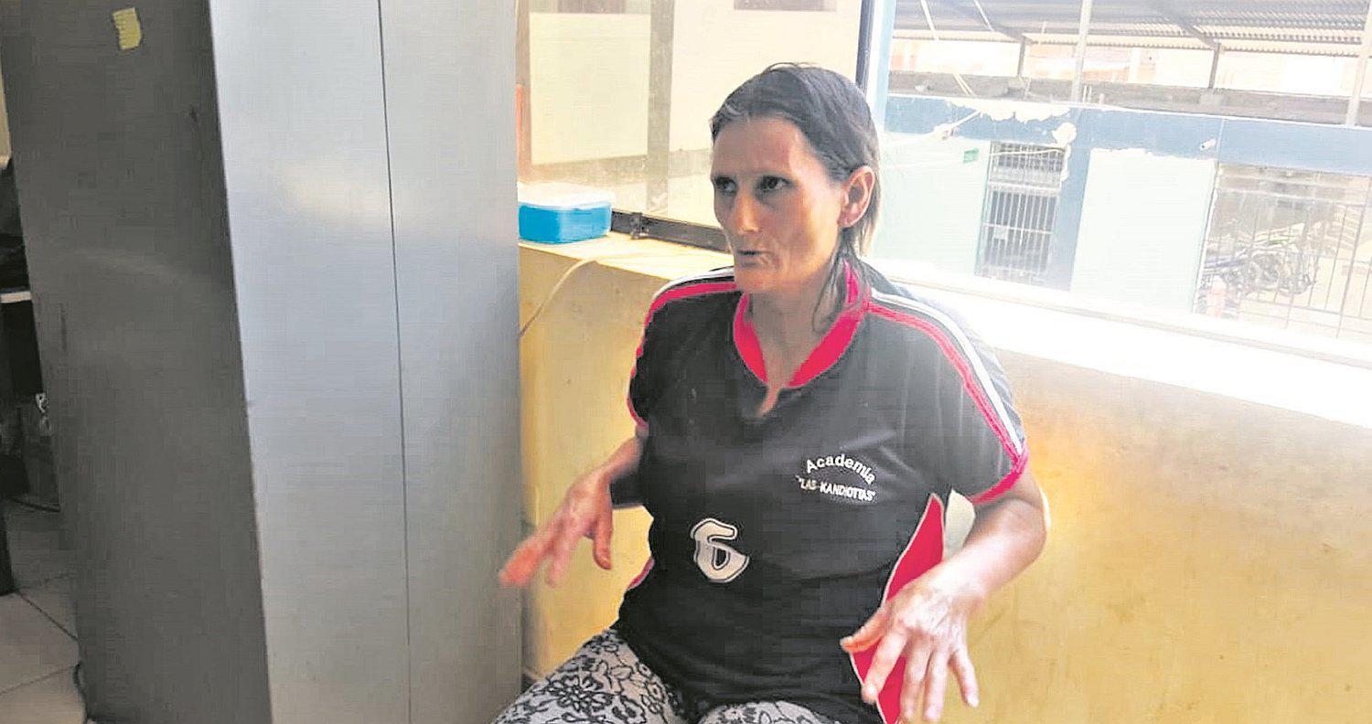 Policía se disfraza de médico para capturar a uno de “Los más buscados” (VIDEO)