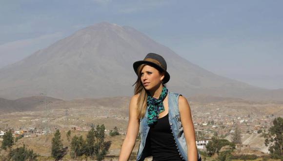 Anna Carina Copello dará clases de canto en Huancayo