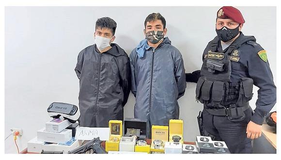“Los Cucos de Aranjuez” roban tienda de celulares